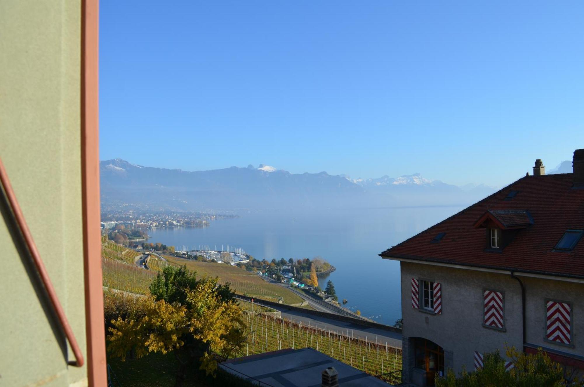 Domaine Du Burignon Hotel Saint-Saphorin ภายนอก รูปภาพ