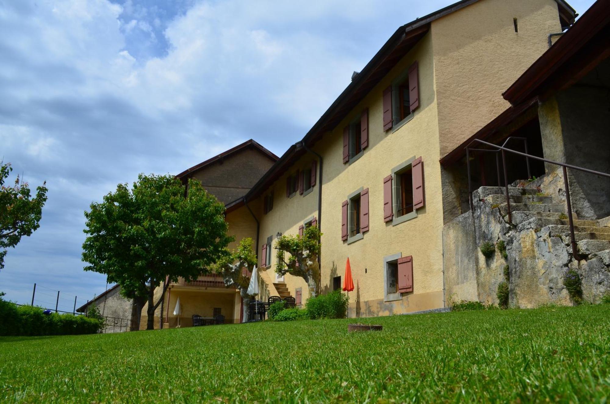 Domaine Du Burignon Hotel Saint-Saphorin ภายนอก รูปภาพ